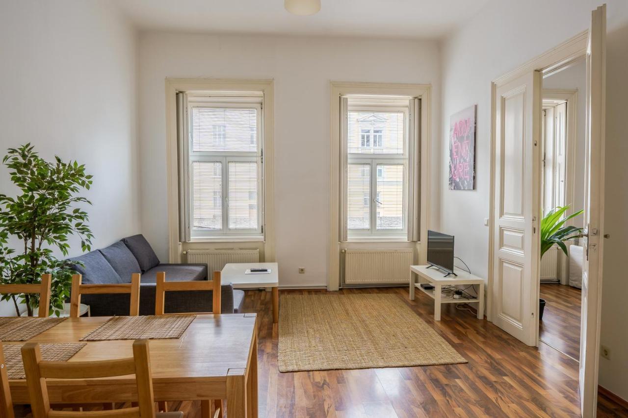 Vienna City Apartments Unteres Belvedere Bagian luar foto