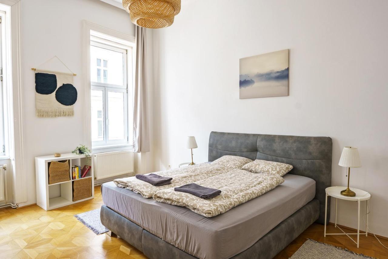 Vienna City Apartments Unteres Belvedere Bagian luar foto
